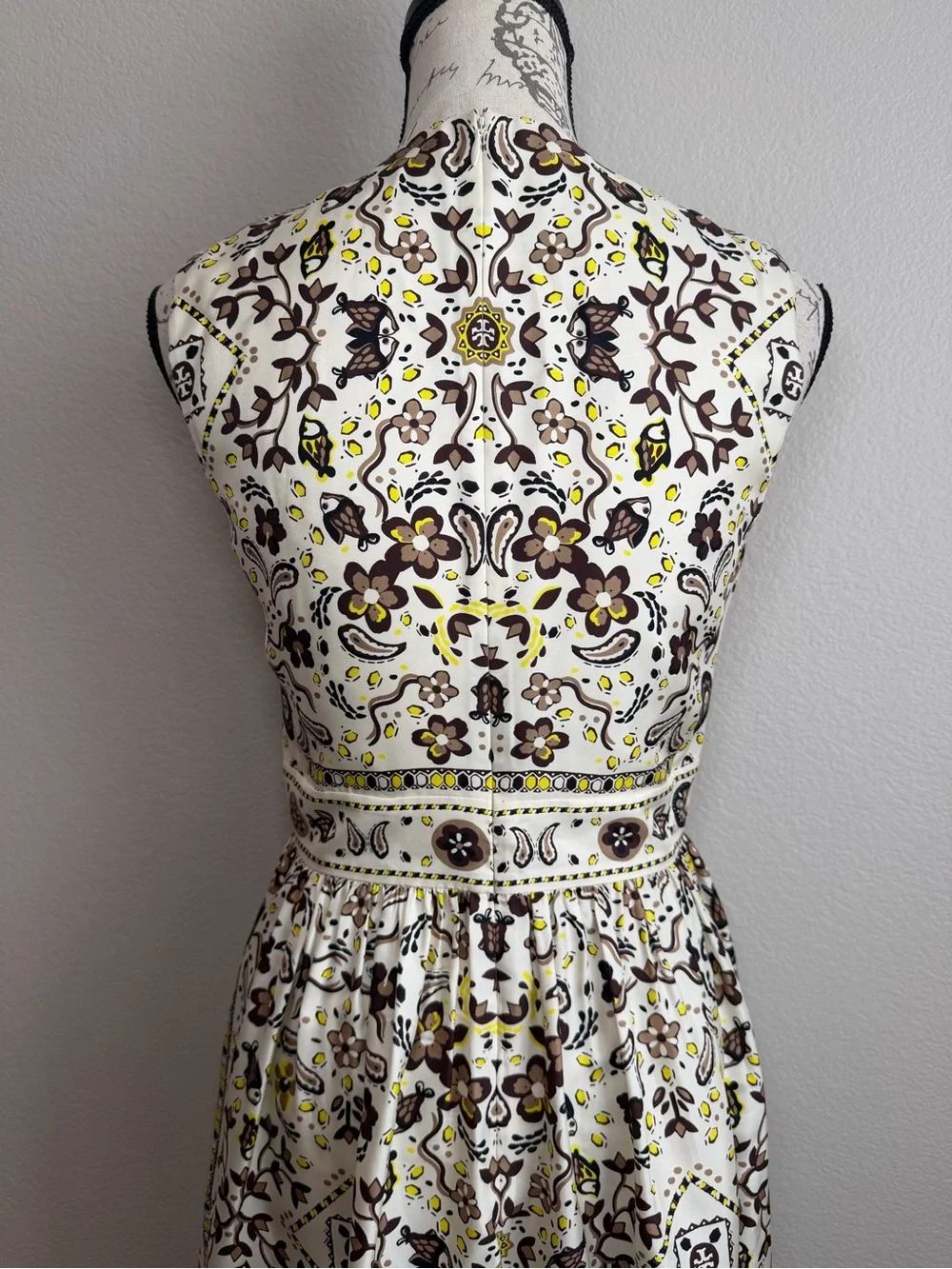 Tory Burch Pisces Dream Print Silk Dress Ivory Floral Luxury Designer Size 2